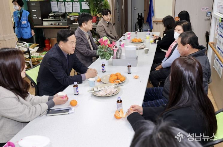 강문성 위원장 설 사회복지시설 위문