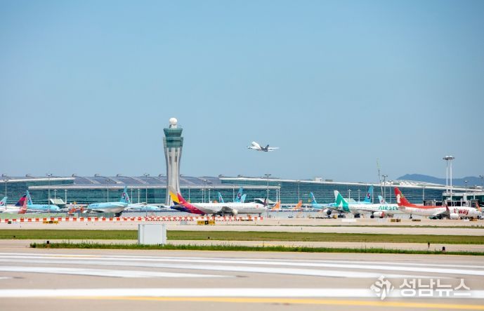 인천공항 외부 전경