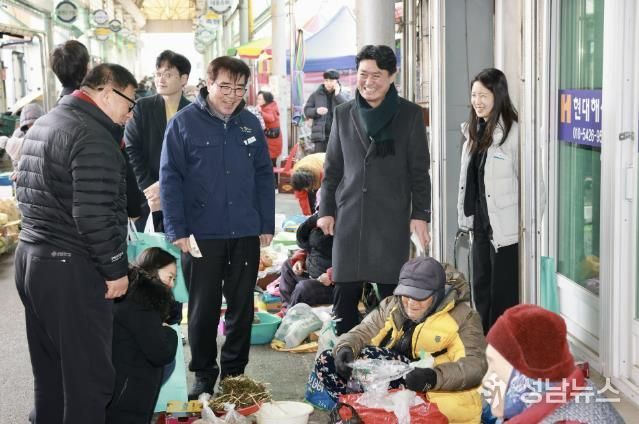 장보기 사진 및 환경정화 활동 사진