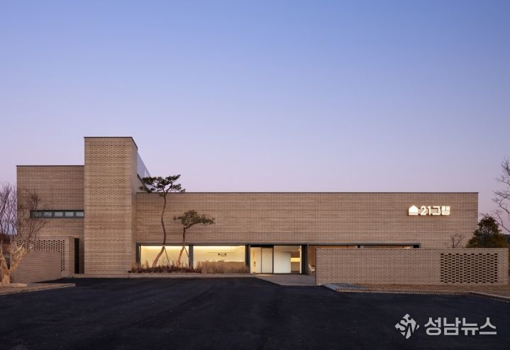 21그램 천안점 전경