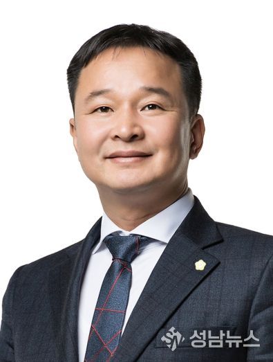 완주군의회 김재천 부의장