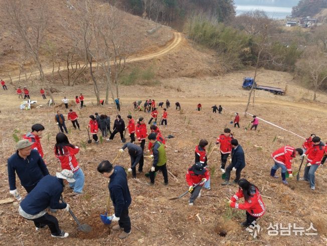 창원특례시, 제81회 식목일 맞이 나무심기행사 개최