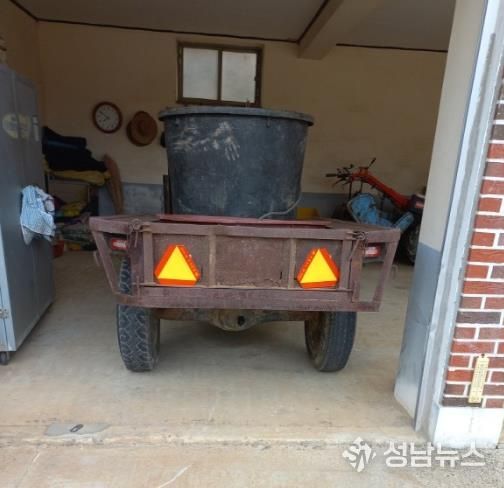 농업기계 안전사고 예방 경고판